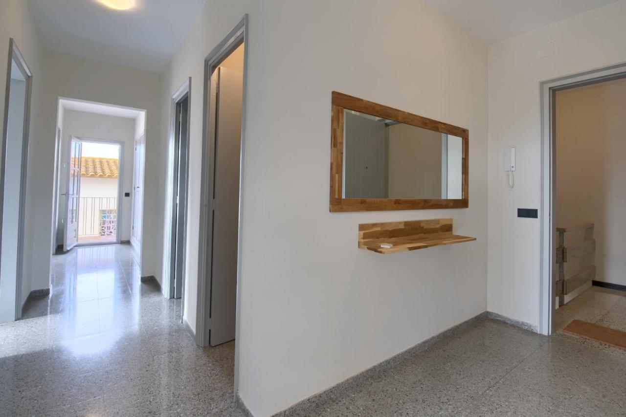 Alquiler Apartamento En Pals Ngoại thất bức ảnh